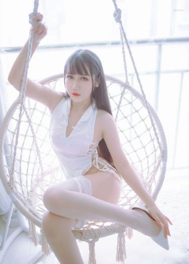 欧美精品国产制服第一页_1080在线视频观看