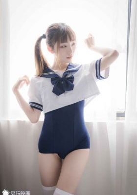 巨胸爆乳露双奶头被挤奶软件_BD国语电影免费在线