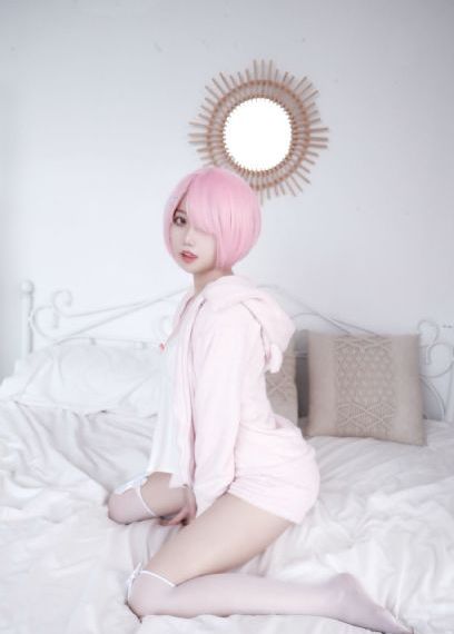 国内厕拍美女最新福利视频网站_DVD迅雷电影在线