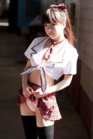 小蓝视频男男勇敢做自己最新_老版国语字幕