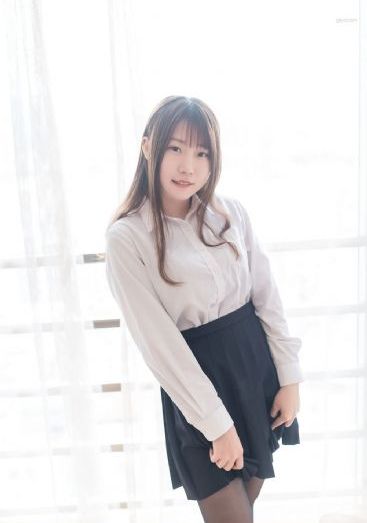 迈开腿尝尝你的草莓的实践意义_成长在线视频免费观看