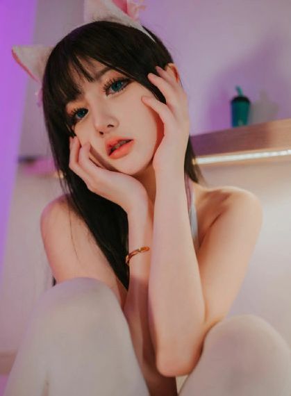 老汉双飞两个风韵少妇视频_1080P神马在线观看