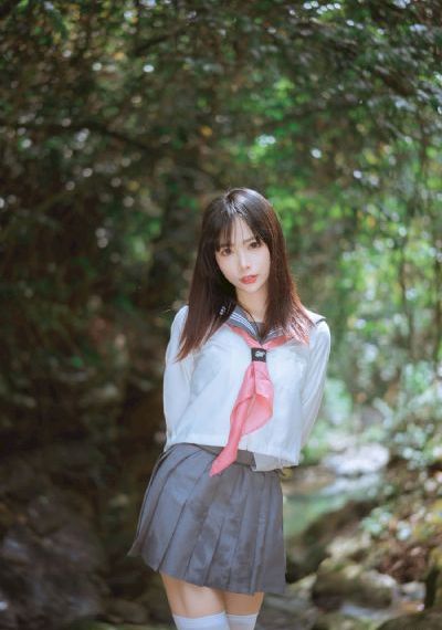 丰满女朋友2理伦片_4K在线观看完整版