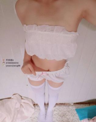 亚洲怡红院av_超清免费在线观看