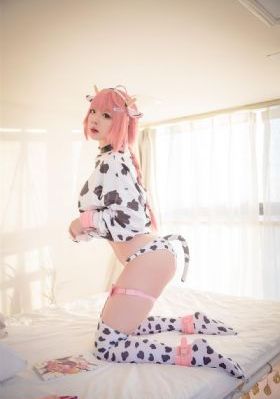 av日本乱人伦片中文三区_DVD日韩免费观看